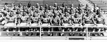 03_teamphoto_large_display_image