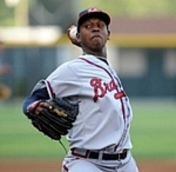 http://cdn.bleacherreport.net/images_root/slides/photos/000/827/586/carlosperez_display_image.jpg?1301754301