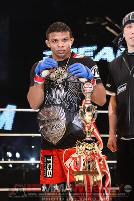 mmaweekly.com