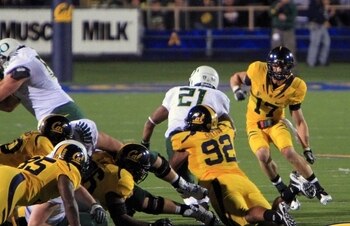 Guyton taking down the ever-elusive LaMichael James.