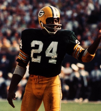Willie Wood (photo from sportsfixchicago.com)