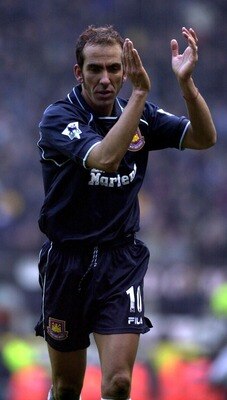 Paolo Di Canio scored the winner for Harry Redknapp's West Ham side in an FA Cup tie against Manchester United in 2001.