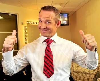 Merrill_hoge_display_image