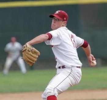 http://santaclarabroncos.com/sports/m-basebl/2009-10/photos/action/Current_Players/Graham/graham_050309_03_medina.jpg?max_width=400
