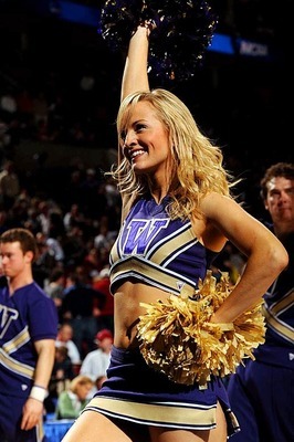 washington-huskies-cheerleader11_display_image_display_image.jpg