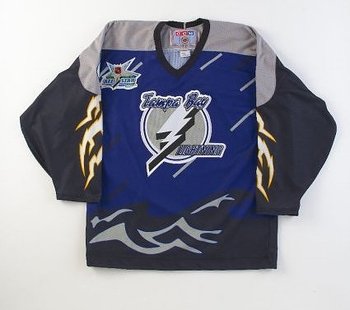 vintage tampa bay lightning jersey