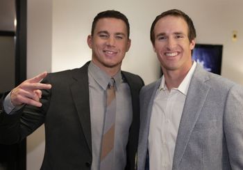 I now pronounce you bro and bro [Img via Twitter]