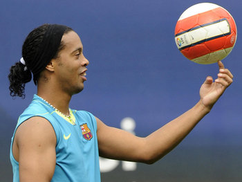 Ronaldinho Bio