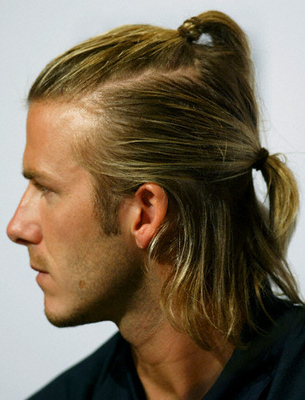 he-has-so-many-bad-hairstyles-from-over-the-24716-1326133509-118_display_image.jpg