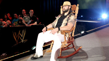 Blessure moins grave que prévu pour Bray Wyatt NXT_153_Photo_03-1_display_image