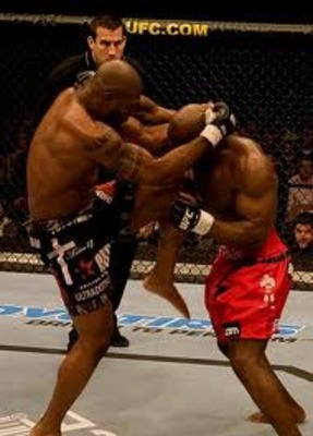 Photo: knucklepit.com