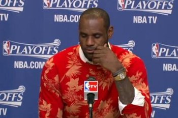 美媒盘点NBA众先生衣着搭配 甜瓜最不讲究