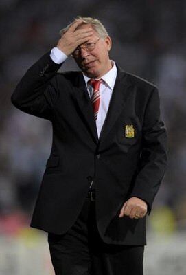ISTANBUL, TURKEY - SEPTEMBER 15:  Sir Alex Ferguson the Manchester United manager looks on before the UEFA Champions League Group B match between Besiktas and Manchester United at the Inonu Stadium on September 15, 2009 in Istanbul, Turkey.  (Photo by Sha