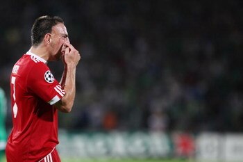 RAMAT GAN, ISRAEL - SEPTEMBER 15: (ISRAEL OUT) Franck Ribery #7 of  FC Bayern Muenchen gestures during the UEFA Champions League Group A match between Maccabi Haifa and FC Bayern Muenchen at Ramat Gan Stadium on September 15, 2009 in Ramat Gan, Israel. (P