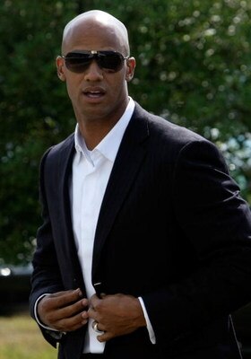 ASHBURN, VA - JULY 21:  Jason Taylor arrives at the Washington Redskins practice facility July 21, 2008 in Ashburn, Virginia. The Redskins has acquired the defensive end from the Miami Dolphins.  (Photo by Alex Wong/Getty Images)