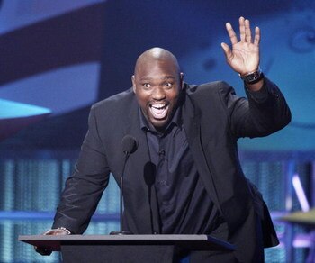 BURBANK, CA - MARCH 01:  Former NFL player Warren Sapp appears onstage at the Comedy Central roast of Larry The Cable Guy at Warner Bros. Studios on March 1, 2009 in Burbank, California.  (Photo by Kevin Winter/Getty Images)