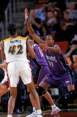 15 Jun 2000:  Yolanda Griffith #33 of the Sacramento Monarchs guards Quancy Barnes #42 of the Seattle Storm at Key Arena in Seattle, Washington.  The Monarchs defeated the Storm 54-50. NOTE TO USER: It is expressly understood that the only rights Allsport