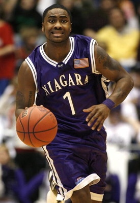 DAYTON, OH - MARCH 13:  Lorenzo Miles #1 of the Niagara Purple Eagles brings brings the ball up court against the Florida A&M Rattlers during the opening round of the Men's NCAA Tournament on March 13, 2007 at the University of Dayton Arena in Dayton, Ohi
