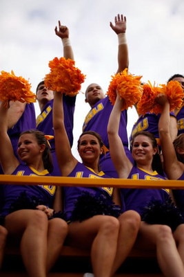 BATON ROUGE, LA - SEPTEMBER 19:  Cheerleaders of the Louisiana State University Tigers cheer before the game against the University of Louisiana-Lafatette Ragin' Cajuns at Tiger Stadium on September 19, 2009 in Baton Rouge, Louisiana.  (Photo by Chris Gra