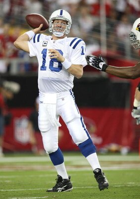 GLENDALE, AZ - SEPTEMBER 27:  Quarterback Peyton Manning #18 of the Indianapolis Colts throws the ball against the Arizona Cardinals in the first quarter during the game at University of Phoenix Stadium on September 27, 2009 in Glendale, Arizona. (Photo b