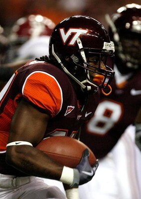 ATLANTA - SEPTEMBER 05:  Ryan Williams #34 of the Virginia Tech Hokies against the Alabama Crimson Tide during the Chick-fil-A Kickoff Game at Georgia Dome on September 5, 2009 in Atlanta, Georgia.  (Photo by Kevin C. Cox/Getty Images)