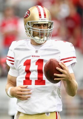 GLENDALE, AZ - SEPTEMBER 13:  Quarterback Alex Smith #11 of the San Francisco 49ers warms up before the NFL game against the Arizona Cardinals at the Universtity of Phoenix Stadium on September 13, 2009 in Glendale, Arizona.  The 49ers defeated the Cardin