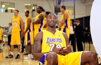 EL SEGUNDO, CA - SEPTEMBER 29:  Kobe Bryant #24 of the Los Angeles Lakers during Lakers media day at the Lakers training facility on September 29, 2009 in El Segundo, California.  NOTE TO USER: User expressly acknowledges and agrees that, by downloading a