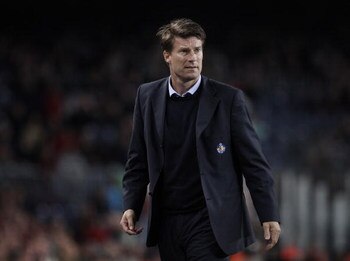 BARCELONA, SPAIN - APRIL 06:  Coach Michael Laudrup of Getafe follows his players during the La Liga match between Barcelona and Getafe at the Camp Nou Stadium on April 6, 2008 in Barcelona, Spain. The match ended in a 0-0 draw.  (Photo by Jasper Juinen/G