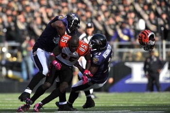 FOXBORO, MA - OCTOBER 04:  Ray Lewis #52 of the Baltimore Ravens argues a call in the fourth quarter against the New England Patriots on October 4, 2009 at Gillette Stadium in Foxboro, Massachusetts. The Patriots defeated the Ravens 27-21.  (Photo by Elsa