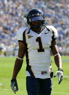 PASADENA, CA - OCTOBER 20:   DeSean Jackson #1 of the California Golden Bears during warm ups before the game against the UCLA Bruins at the Pasadena Rose Bowl on October 20, 2007 in Pasadena, California.  (Photo by Lisa Blumenfeld/Getty Images)
