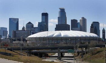 MINNEAPOLIS, MN - APRIL 6: The Minnesota Twins host the Seattle Mariners at the Metrodome at opening day April 6, 2009 in Minneapolis, Minnesota. This is the last home opener at the Metrodome, the 2010 season is planned to be at the new Target Field, also