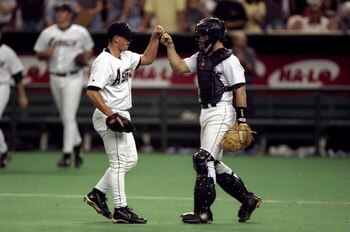 12 Sep 1998: The pitcher of the Houston Astros high-fives his catcher after the defeat of the St.Louis  Cardinals at the Astrodome in Houston, Texas. The Astos defeated the Cardinals 3-2Mandatory Credit: Andy Lyons  /Allsport