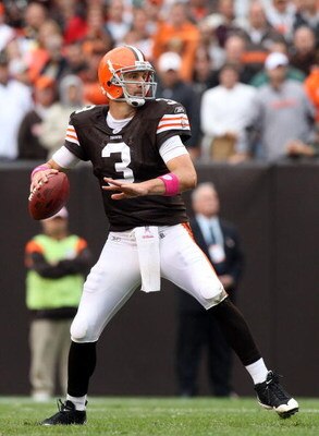 CLEVELAND - OCTOBER 04:  Derek Anderson #3 of the Cleveland Browns looks to pass against the Cincinnati Bengals during their game at Cleveland Browns Stadium on October 4, 2009 in Cleveland, Ohio. The Bengals defeated the Browns 23-20 in overtime.  (Photo