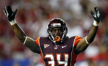 ATLANTA - SEPTEMBER 05: Ryan Williams #34 of the Virginia Tech Hokies against the Alabama Crimson Tide during the Chick-fil-A Kickoff Game at Georgia Dome on September 5, 2009 in Atlanta, Georgia. (Photo by Kevin C. Cox/Getty Images)