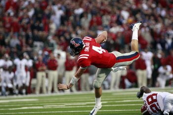OXFORD, MS - OCTOBER 10:  Quarterback Jevan Snead #4 of the Mississippi Rebels runs for yardage during their game against the Alabama Crimson Tide at Vaught-Hemingway Stadium on October 10, 2009 in Oxford, Mississippi. (Photo by Dave Martin/Getty Images)