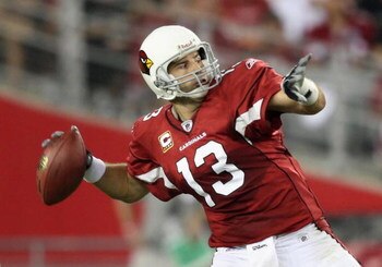 GLENDALE, AZ - SEPTEMBER 27:  Quarterback Kurt Warner #13 of the Arizona Cardinals throws a pass during the NFL game against the Indianapolis Colts at the Universtity of Phoenix Stadium on September 27, 2009 in Glendale, Arizona.  The Colts defeated the C