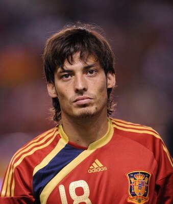 LA CORUNA, SPAIN - SEPTEMBER 05:  David Silva of Spain lines-up before the Group 5 FIFA2010 World Cup Qualifier match between Spain and Belgium at the Riazor stadium on September 5, 2009 in La Coruna, Spain.  (Photo by Denis Doyle/Getty Images)