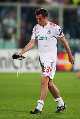 FLORENCE, ITALY - SEPTEMBER 29:  Jamie Carragher of Liverpool shows his dejection as he leaves the field at half time after his team have conceded two goals in the first half during the UEFA Champions League Group E match between Fiorentina and Liverpool 