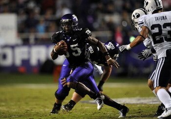 FORT WORTH, TX - OCTOBER 16:  Wide receiver Jeremy Kerley #85 of the TCU Horned Frogs runs for a touchdown in the first quarter at Amon G. Carter Stadium on October 16, 2008 in Fort Worth, Texas.  (Photo by Ronald Martinez/Getty Images)