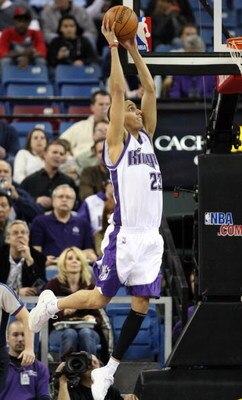SACRAMENTO, CA - JANUARY 30:   Kevin Martin #23 of the Sacramento Kings shoots against the Charlotte Bobcats during an NBA game on January 30, 2008 at ARCO Arena in Sacramento, California. NOTE TO USER: User expressly acknowledges and agrees that, by down