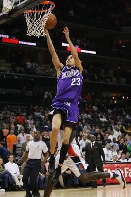 CHARLOTTE, NC - FEBRUARY 22:  Kevin Martin #23 of the Sacramento Kings takes the ball to the basket against the Charlotte Bobcats during the game at Bobcats Arena on February 22, 2008 in Charlotte, North Carolina. The Kings won 116-115.  NOTE TO USER: Use