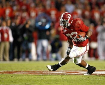 TUSCALOOSA - OCTOBER 17:  Running back Mark Ingram #22 of the Alabama Crimson Tide ran for 246 yards and a touchdown during the game against the South Carolina Gamecocks at Bryant-Denny Stadium on October 17, 2009 in Tuscaloosa, Alabama. The Crimson Tide 