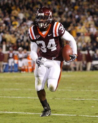 ATLANTA - OCTOBER 17:  Ryan Williams #34 of the Virginia Tech Hokies against the Georgia Tech Yellow Jackets at Bobby Dodd Stadium on October 17, 2009 in Atlanta, Georgia.  (Photo by Kevin C. Cox/Getty Images)