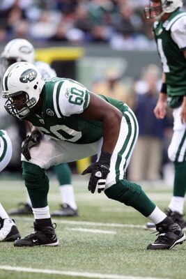 EAST RUTHERFORD, NJ - NOVEMBER 09: D'Brickashaw Ferguson #60 of the New York Jets in the defensive line against the St. Louis Rams at Giants Stadium on November 9, 2008 in East Rutherford, New Jersey. (Photo by Nick Laham/Getty Images) 