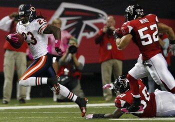 ATLANTA - OCTOBER 18:  Wide receiver Devin Hester #23 of the Chicago Bears runs with the ball after a punt in the first quarter of the game against the Atlanta Falcons at the Georgia Dome on October 18, 2009 in Atlanta, Georgia. (Photo by Kevin C. Cox/Get