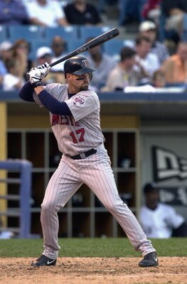 CHICAGO - SEPTEMBER 21:  Right fielder Dustan Mohr #17 of the Minnesota Twins waits for the pitch during the MLB game against the Chicago White Sox on September 21, 2002 at Comiskey Park in Chicago, Illinois.  The White Sox won 14-4. (Photo by Jonathan Da