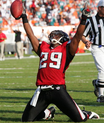 MIAMI - NOVEMBER 6: Safety Keion Carpenter #29 of the Atlanta Falcons points toward the sky after recovering a key fumble that clinched the win over the Miami Dolphins on November 6, 2005 at Dolphins Stadium in Miami, Florida. The Falcons defeated the Do