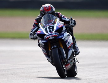 DONINGTON, ENGLAND - JUNE 28: Ben Spies of the USA and Yamaha WSB celebrates winning race two of the Superbike World Championship at Donington Park, on June 28, 2009 in Donington, England. (Photo by Bryn Lennon/Getty Images)