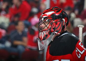 NEWARK, NJ - DECEMBER 19: Scott Clemmensen #35 of the New Jersey Devils tends the net against the Ottawa Senators on December 19, 2008 at the Prudential Center in Newark, New Jersey. (Photo by Bruce Bennett/Getty Images)