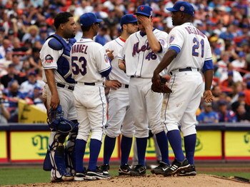 NEW YORK - SEPTEMBER 28:  Manager Jerry Manuel #53 pulls starting pitcher Oliver Perez #46 of the New York Mets in the sixth inning against the Florida Marlins during the last regular season baseball game ever played in Shea Stadium on September 28, 2008 